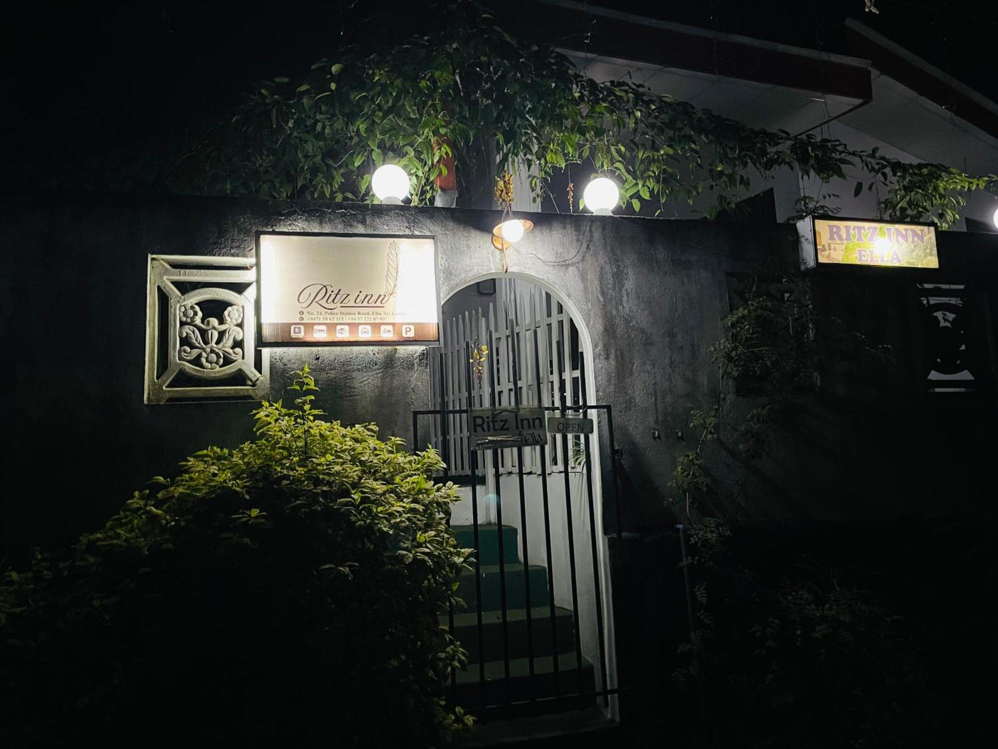 Ritz Inn Елла Екстер'єр фото